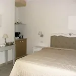 Santa Rita 4*